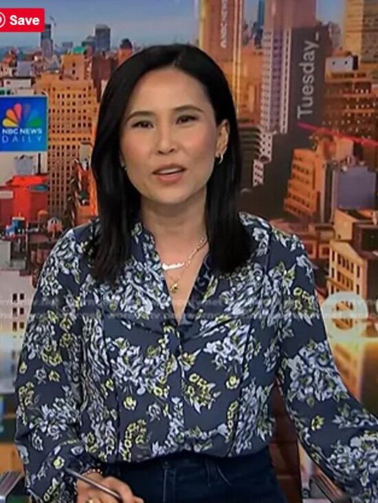 White House Black Market Tops - White House Black Market Long-Sleeve Honey Floral Blouse size 8 NWT